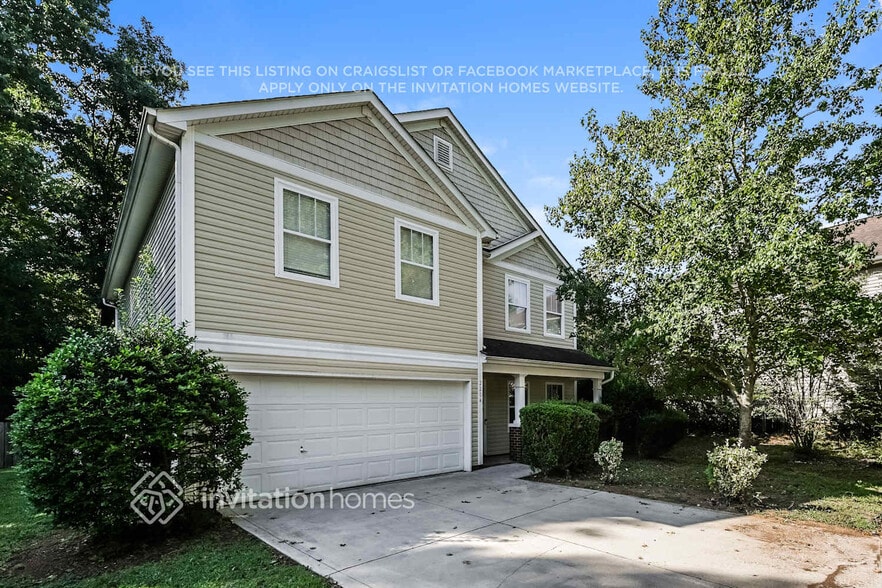 Building Photo - 2204 Golden Larch Ln