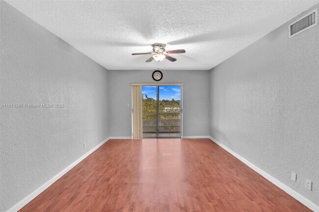 Building Photo - 4731 NW 10th Ct