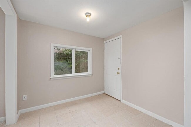 Building Photo - 12634 Monaco Rd
