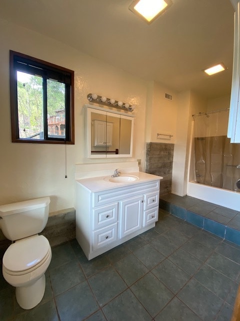 Building Photo - 119 Muerdago Rd