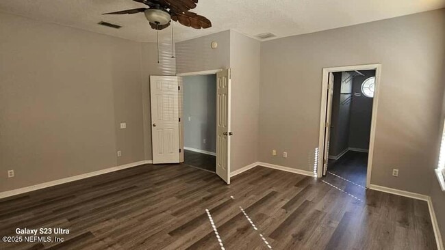 Building Photo - 709 Muskogee Ln