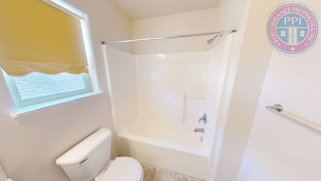Building Photo - Bethany - Central Air, modern   Pet Friendly, Near Intel/Nike, Excellent Schools