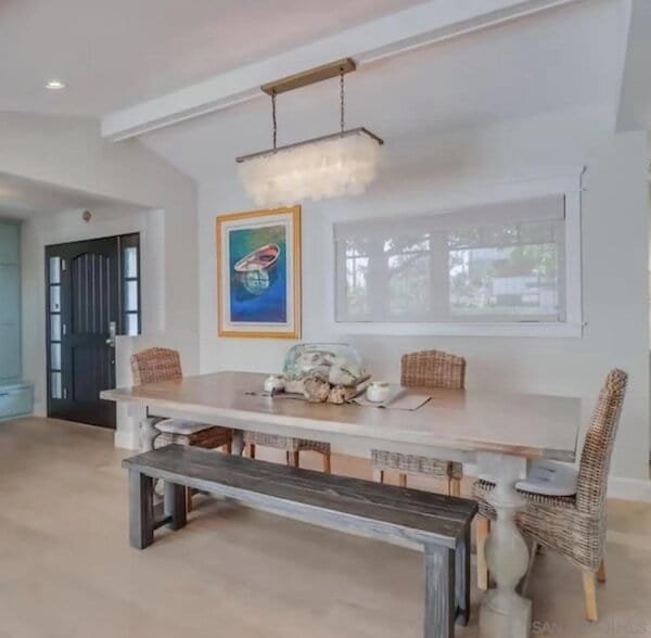 Building Photo - 301 7th St