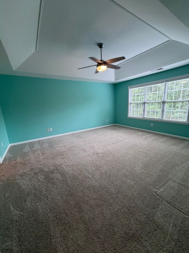 Building Photo - Stunning 5BR Retreat in Gated Village at Telfair