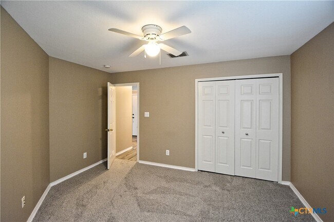 Building Photo - 1180 Berry Creek Dr