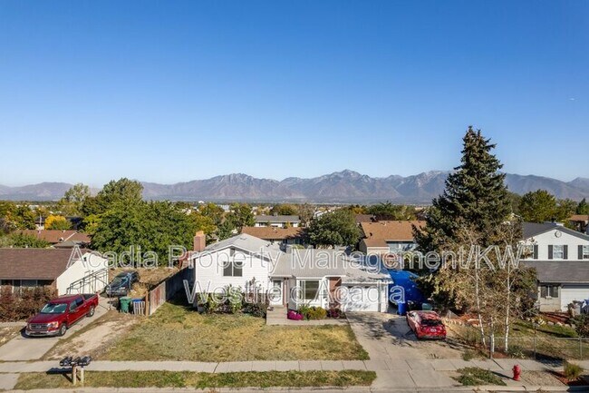 Building Photo - 6585 S 5135 W