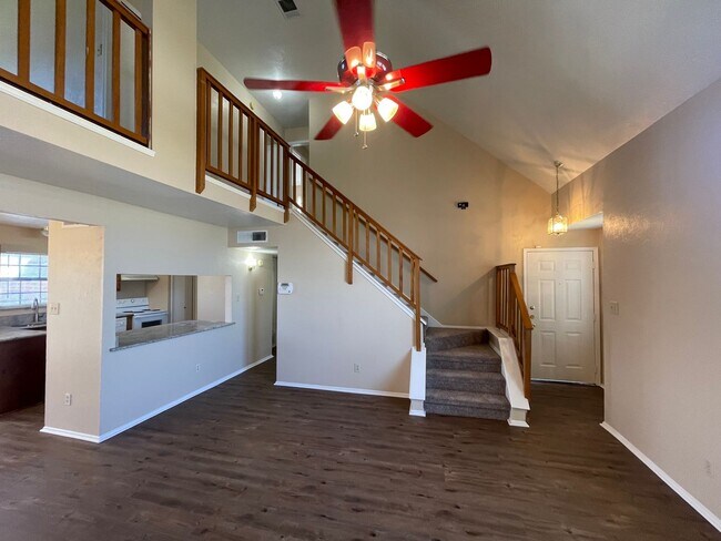 Building Photo - Perfect Home for you!