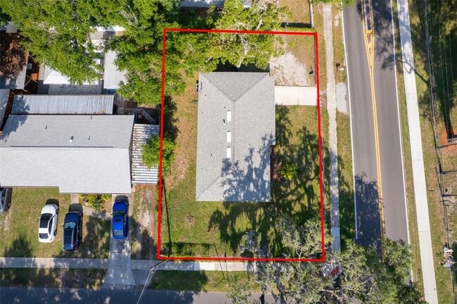 Building Photo - 828 Ballard St