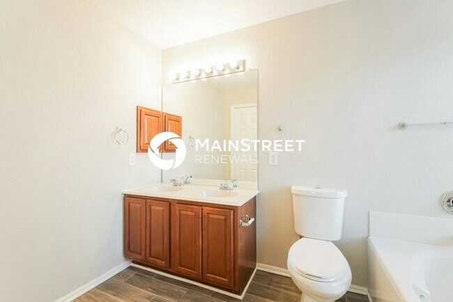 Building Photo - 3 Bedroom Pet-Friendly Home in San Antonio, TX with Main Street Renewal