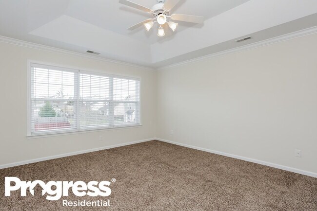 Building Photo - 10430 Carver Falls Rd