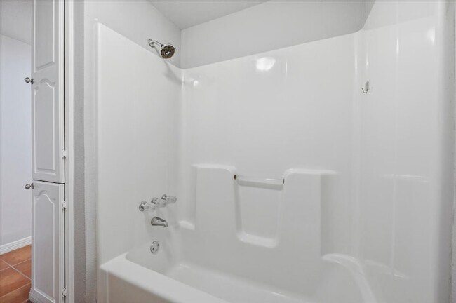 Building Photo - 4020 Mediterranean St