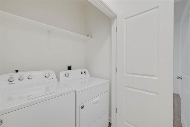 Building Photo - 329 Flower Smith Ln