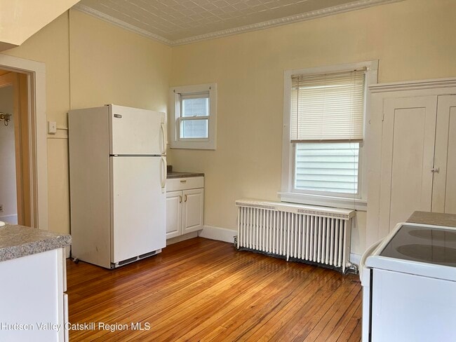 Building Photo - 9 N Franklin St