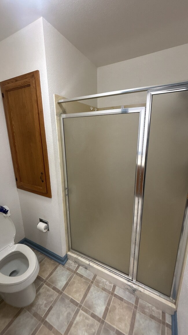 Building Photo - 1408 Seneca Pl