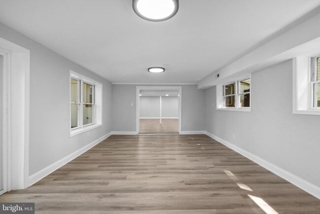 Building Photo - 14906 Dunstan Ln