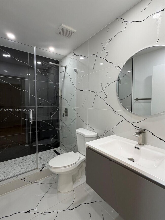 Building Photo - 1181 NW 125th Pl