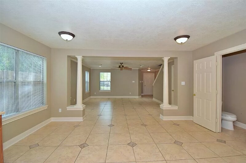 Building Photo - 504 Texas St