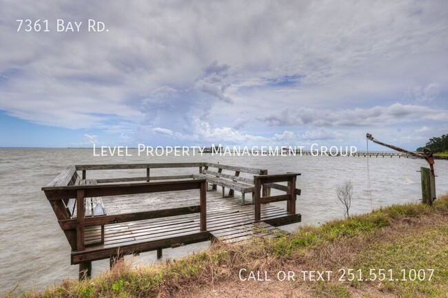 Building Photo - WATERFRONT PROPERTY! AVAILABLE TODAY! $1,0...