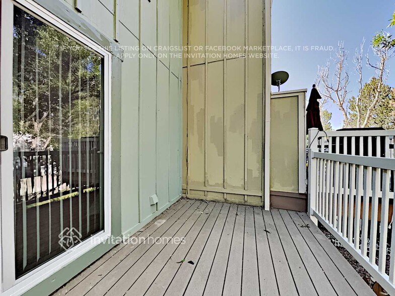 Building Photo - 11845 E Kepner Dr