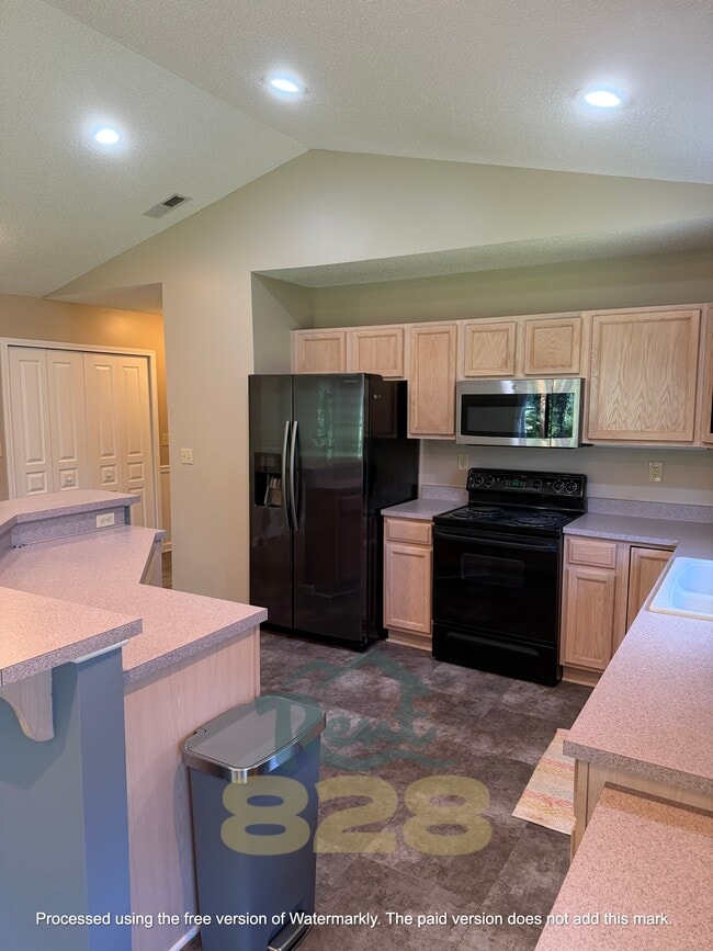 Building Photo - 37 Sunview Cir