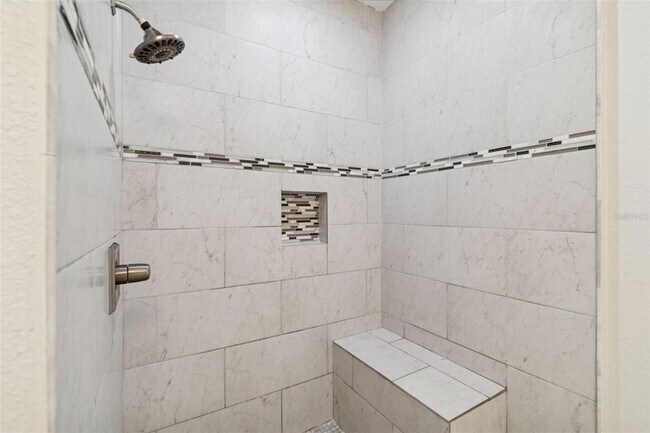 Building Photo - 5000 Culbreath Key Way