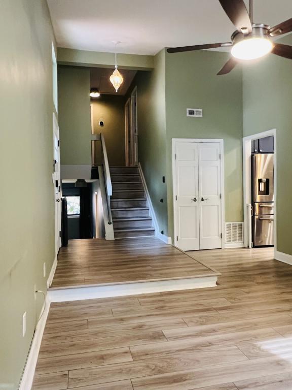 Building Photo - 1002 Timber Creek Dr