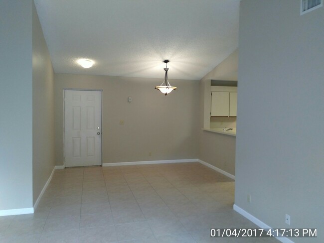 Building Photo - 3rd Floor Condo in Grand Marquis - Plantat...