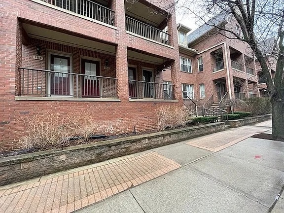 Building Photo - 158 Tiffany Ln