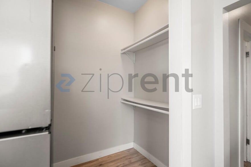 Building Photo - 680 14th St