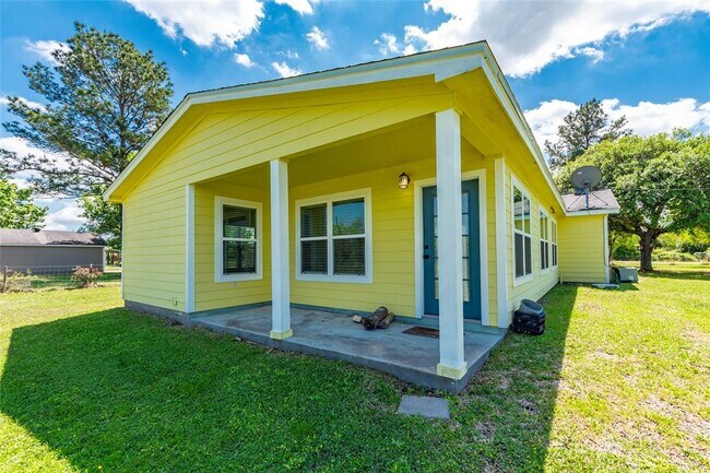 Building Photo - 5383 Wilson Ave