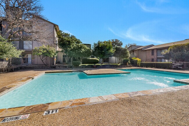 Building Photo - Start=2026-04-11 19:00:01;Tracked=2026-04-11 19:13:47;Processed=2026-04-11 19:20:17