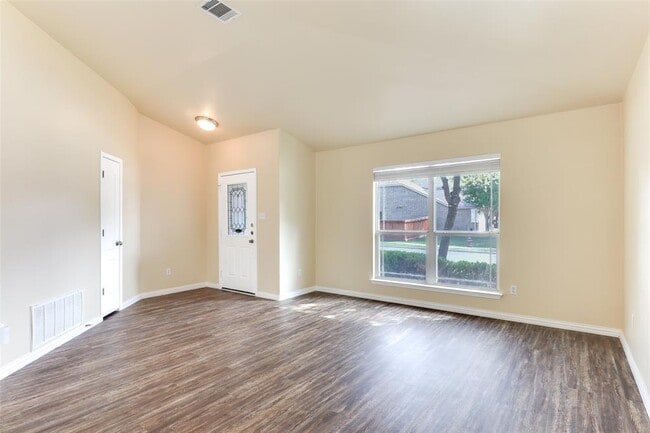 Building Photo - 2600 Grand Mission Way