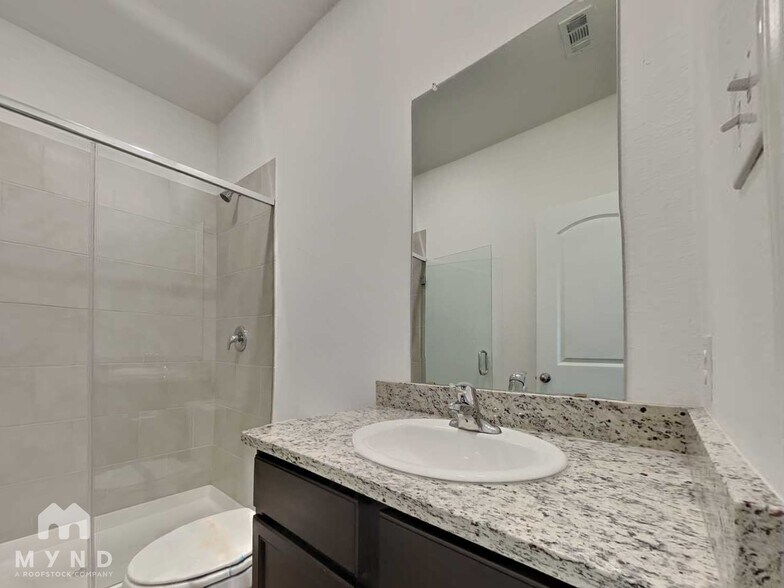 Building Photo - 10830 Quinn Ct