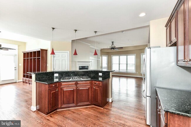 Building Photo - 2875 Star Opal Dr