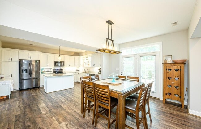 Building Photo - 3 Bedroom Home in Goode