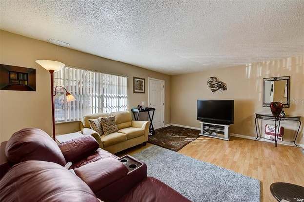 Building Photo - 9115 Tudor Dr