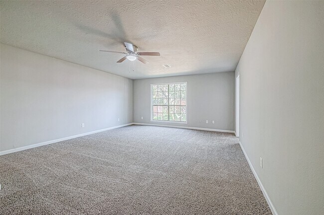 Building Photo - 3102 Glenn Lakes Ln