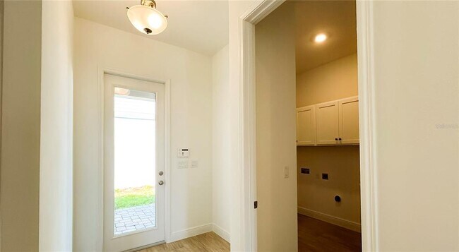 Building Photo - 9851 Gobat Aly