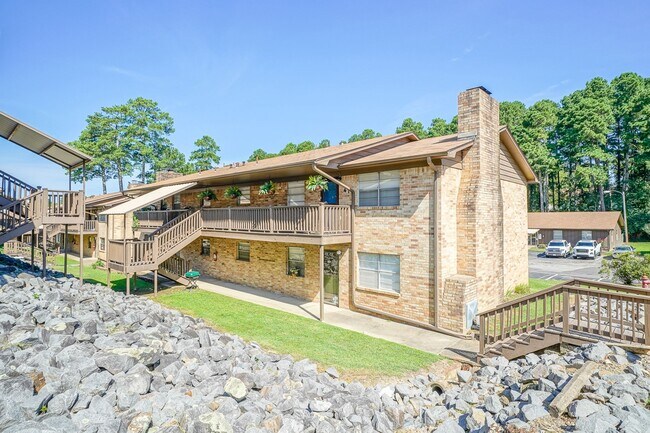 Primary Photo - 125 Carl Dr