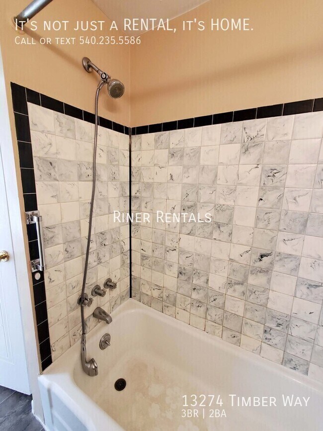 Building Photo - 13274 Timber Way