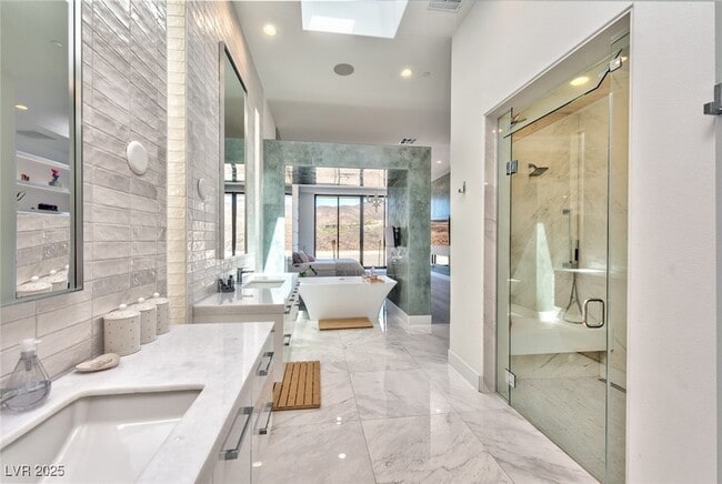 Building Photo - 702 Blackrock Rim Dr