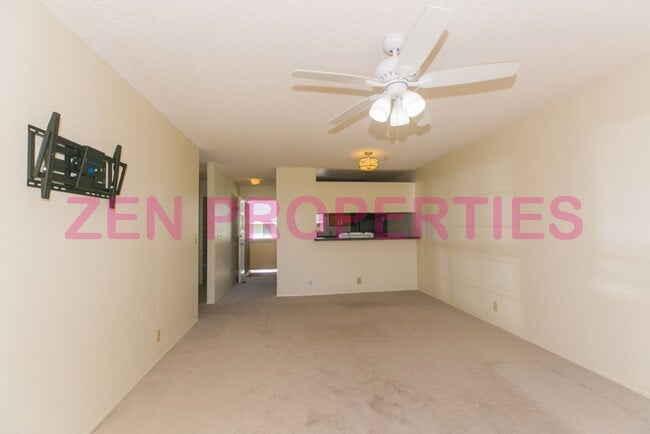 Building Photo - a 2 bdrm, 2 bath townhome  with 1 prkg at ...