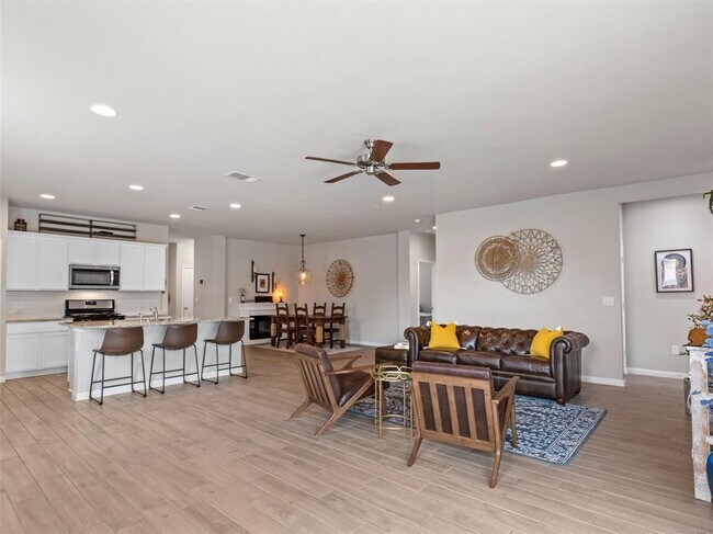 Building Photo - 4104 Porter Farm Rd