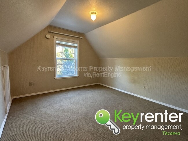 Building Photo - 1051 Paiute Trl