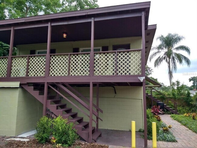 Building Photo - 2512 Musselwhite Ave