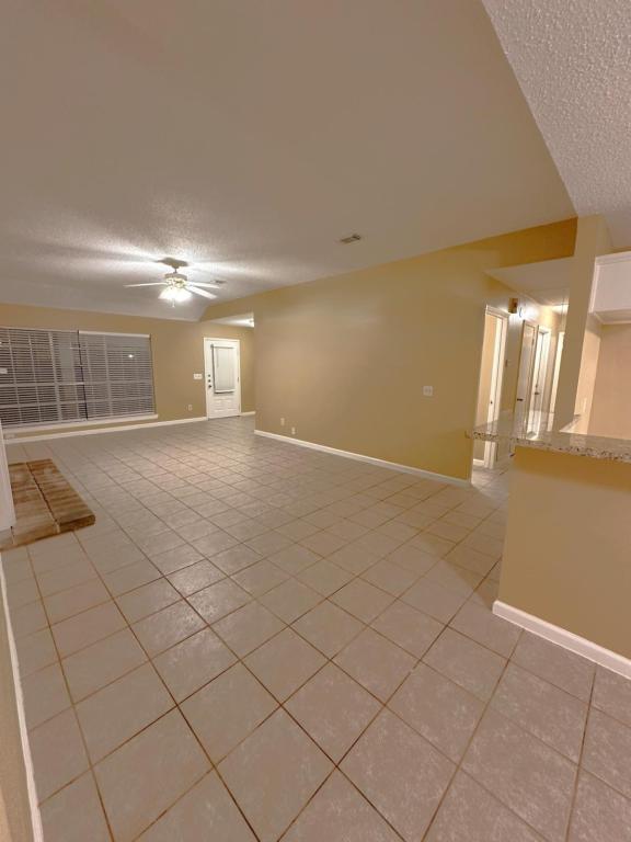 Building Photo - 1503 Park Wind Dr