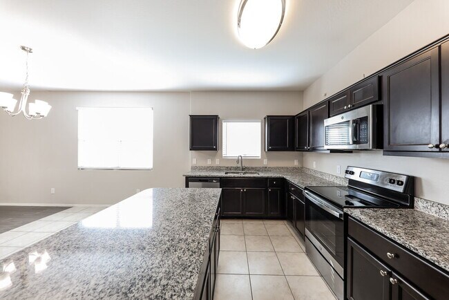 Building Photo - 6981 S Blue Hills Dr