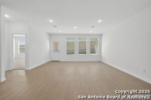 Building Photo - 3513 scooter