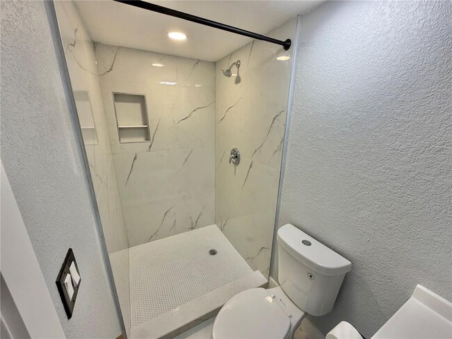 Building Photo - 2728 1st Ave S