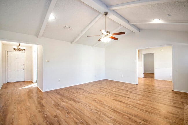 Building Photo - 5416 95th St